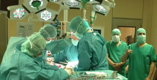 Κρήτη: Πρωτοποριακή επέμβαση αφαίρεσης όγκου εγκεφάλου με τον ασθενή ξύπνιο