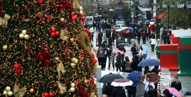 Εορταστικό ωράριο όλη την εβδομάδα στην αγορά. Δείτε αναλυτικά