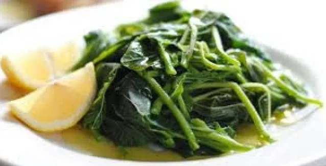 Η γιαγιά μεγάλωσε με τα χόρτα