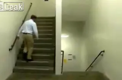 ΕΚΠΛΗΚΤΙΚΟ ΒΙΝΤΕΟ οφθαλμαπάτη σε σκάλες έχει μπερδεψει τους πάντες