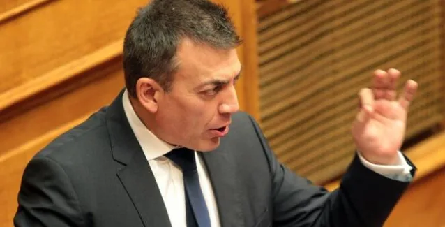 Βρούτσης: Αυτοεξευτελίζεται ο Σπίρτζης