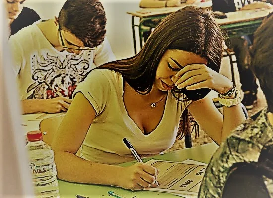 Ως τις 10 Μαρτίου παρατείνεται η υποβολή αιτήσεων για τις Πανελλαδικές