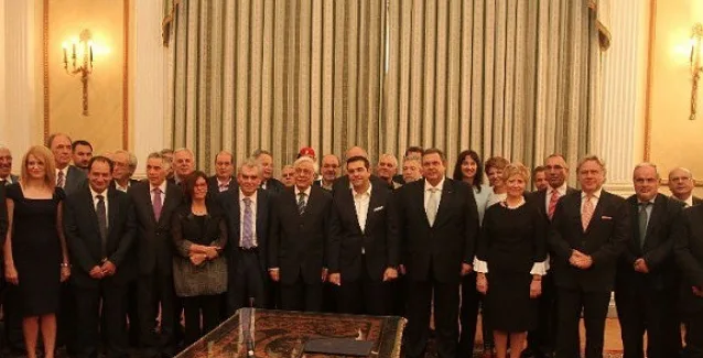 Η Κυβέρνηση βλέπει πρόοδο αλλά & εξωπραγματικές απαιτήσεις από το ΔΝΤ