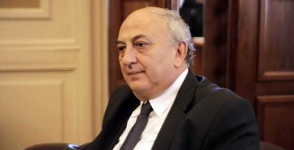 Aμανατίδης: Να σταματήσουν οι προσωπικές επιθέσεις