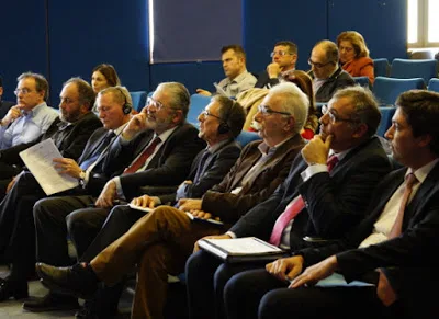 Συνεργασία Υπουργείου Παιδείας και Ευρωπαϊκής Τράπεζας Επενδύσεων για επενδύσεις στην εκπαίδευση