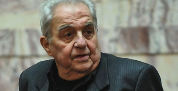 Φλαμπουράρης: “Να αποφασίσει η Ευρώπη ποια είναι η στάση της σε σχέση με το ΔΝΤ”