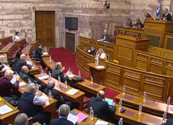 Η χθεσινή συνεδρίαση της Επιτροπής Μορφωτικών για το σ/ν του υπουργείου σε μαγνητοσκόπηση