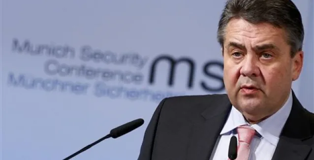 Γκάμπριελ: Να κάνουμε το παν για να παραμείνει η Ελλάδα στην Ευρωζώνη