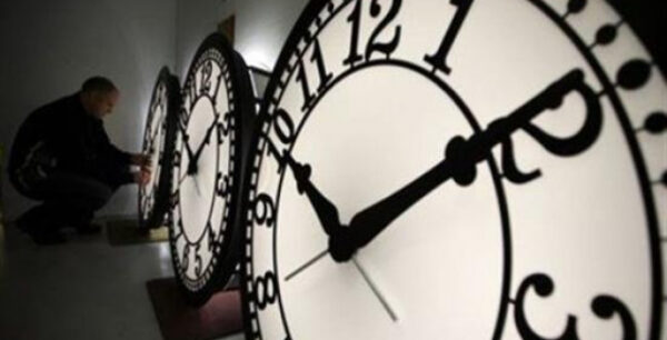 ΠΡΟΣΟΧΗ: Από τι κινδυνεύετε με την αλλαγή της ώρας