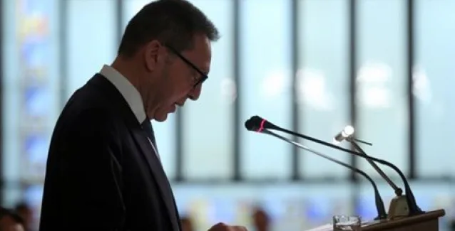 Στουρνάρας: Oι πολιτικοί δεν είχαν τη γενναιότητα να πουν την αλήθεια