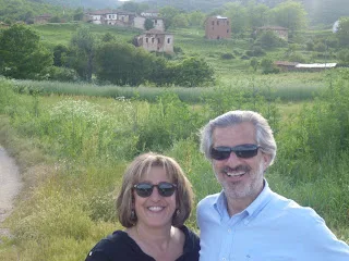 Αντί ανθέων, κουλούρι!