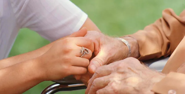 Νέα μελέτη: Οι δίγλωσσοι έχουν ένα ισχυρό “όπλο” ενάντια στο “Αλτσχάιμερ”