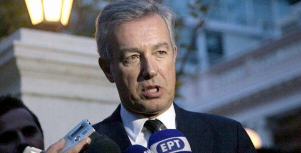 Ανδρεάδης: Η λύση στην προβληματική οικονομία είναι τα μνημόνια…