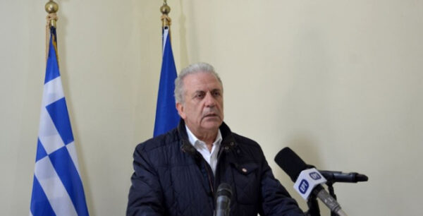 Αβραμόπουλος: Η συμφωνία ΕΕ-Τουρκίας δεν πρέπει να επηρεαστεί από το κλίμα των ημερών