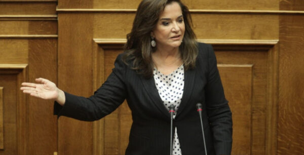 Μπακογιάννη εναντίον Κοτζιά: Ποτέ ξανά τόσο μεγάλα ψέματα από Ελληνα ΥΠΕΞ, θα έπρεπε να ντρέπεται