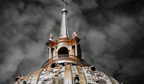 Η περιβόητη Λέσχη των Παρισίων που κουρεύει τα χρέη των κρατών