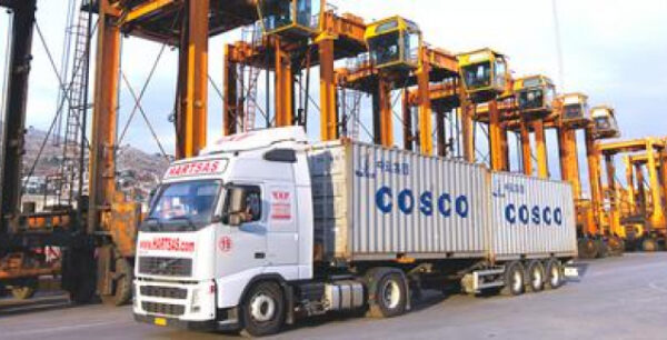 Πρωτιά του Πειραιά μεταξύ των λιμανιών που διαχειρίζεται η Cosco