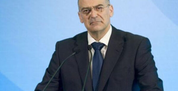 Δένδιας: Η Ελλάδα έτοιμη να υπερασπιστεί την εθνική της κυριαρχία