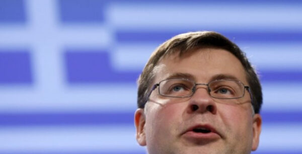 Ντομπρόβσκις: Το ελληνικό ζήτημα μπορεί να επιλυθεί ακόμα και τον επόμενο μήνα