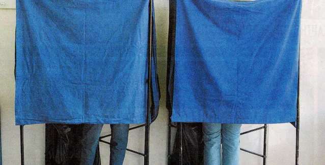 Εκλογές 2019:  Πώς ψήφισαν συνταξιούχοι και αναποφάσιστοι