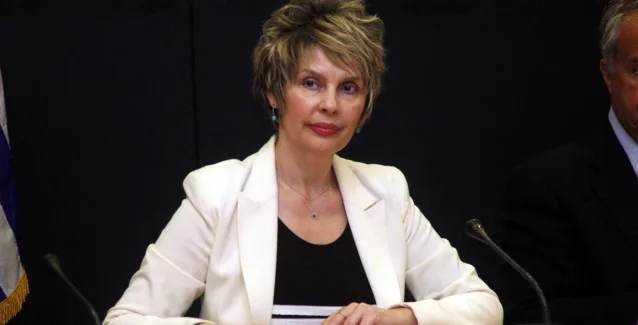 Επίκαιρη ερώτηση Κατερίνας Παπακώστα για τις εισφορές των Ελεύθερων Επαγγελματιών