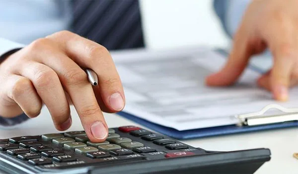 Παγίδα φόρων με έξτρα χαράτσι μέσω εισφοράς αλληλεγγύης