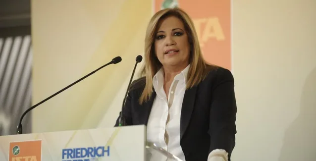 Γεννηματά: Η κυβέρνηση ετοιμάζει μια ακόμα συνθηκολόγηση ηττημένου