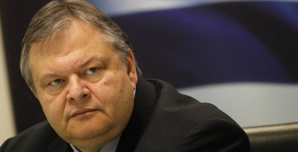 Βενιζέλος: Να αντιδράσει ο κόσμος  ξυπνώντας όχι τρομαγμένοι, αλλά έτοιμοι να δράσουν