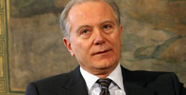 Προβόπουλος: Πιθανότερο σενάριο ένα τέταρτο μνημόνιο