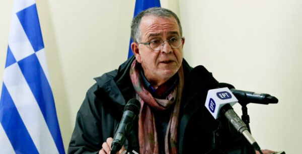 Μουζάλας προς ΕΕ για προσφυγικό: Mόλις σηκωθήκαμε. Μη μας κάνετε να σκοντάψουμε πάλι