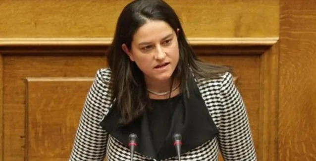 Ν. Κεραμέως: “Κοινοβουλευτικός εμπαιγμός σε ένα νομοσχέδιο-“σκούπα” που αγγίζει όλο το εκπαιδευτικό φάσμα”