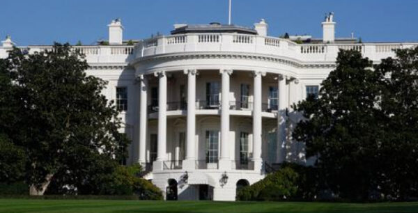 ΗΠΑ: Ίσες αποστάσεις μεταξύ Ελλάδας και Τουρκίας