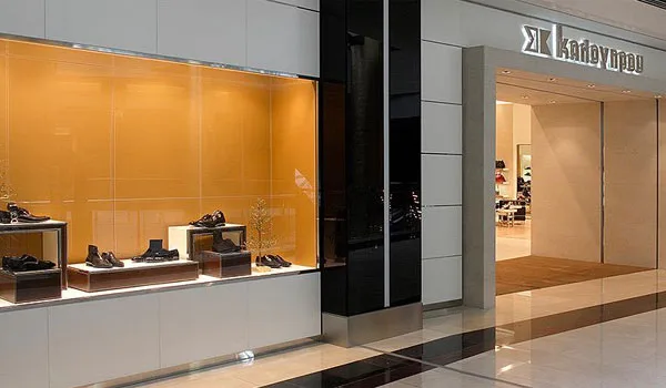 Καλογήρου: Κλείνουν το ένα μετά το άλλο τα καταστήματα