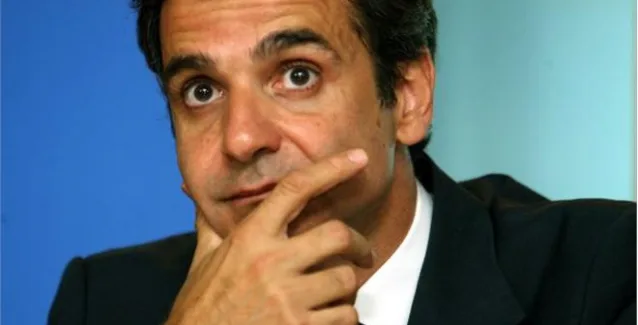 Μητσοτάκης: Βρέχει λεφτά κι εμείς κρατάμε ομπρέλα