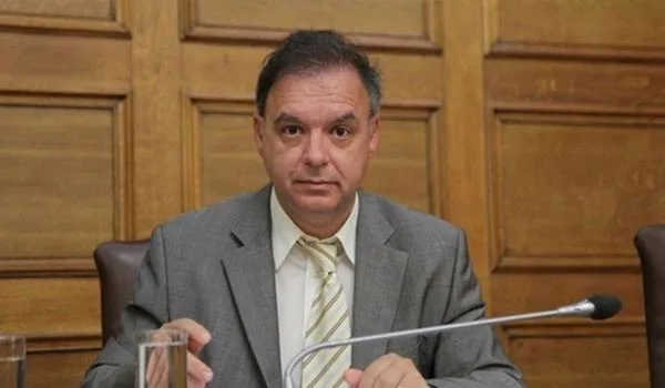 Λιαργκόβας: Νέο μνημόνιο αν δεν κλείσουμε την αξιολόγηση