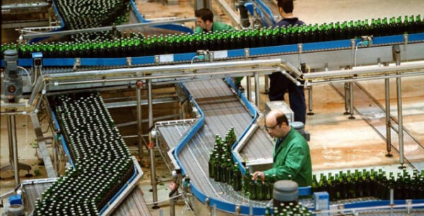 Στην κυκλοφορία ξανά η μπύρα «Μάμος» από την «Αθηναϊκή Ζυθοποιία»