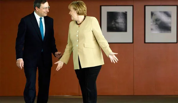 Η Μέρκελ παρακάμπτει τον Σόιμπλε για την ένταξη της Ελλάδας στο QE