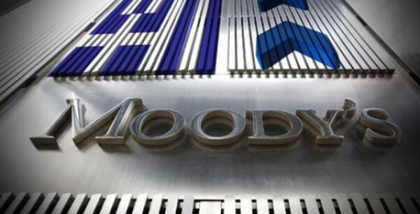 Moody's: Κίνδυνος για την Ελλάδα οι διαφωνίες των δανειστών