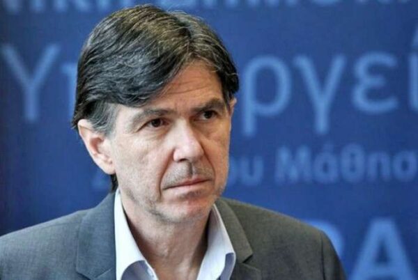 Μπαξεβανάκης: Οι κοινωνικοοικονομικές συνθήκες επηρεάζουν τις επιδόσεις των μαθητών