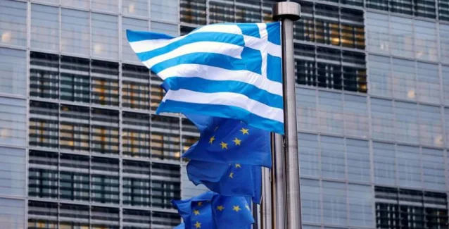 Πηγές Κομισόν: «Η Ελλάδα ζει με παρατάσεις εδώ και επτά χρόνια»