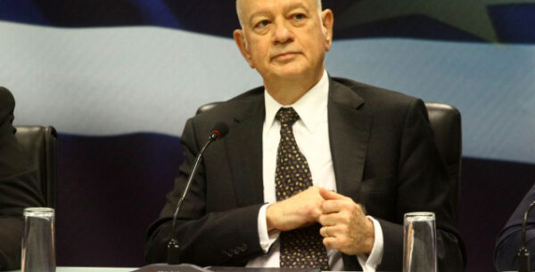 Παπαδημητρίου: Στις δημοκρατίες κανείς δεν είναι ανέλεγκτος