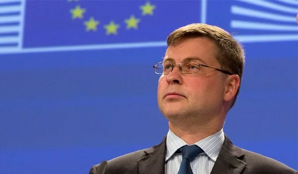 Ντομπρόβσκις: Η καθυστέρηση στη συμφωνία έχει κόστος για όλους