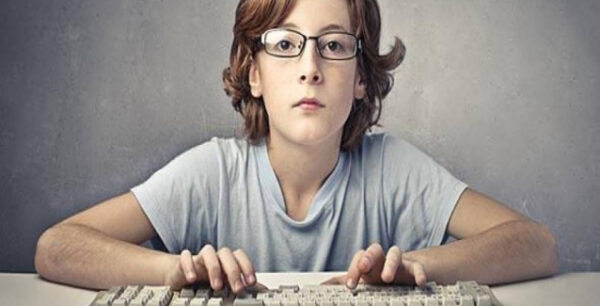 Τι είναι το ψηφιακό δράμα και πως θα προφυλάξετε τα παιδιά σας