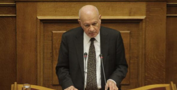 Αισιόδοξος για το κλείσιμο της β’ αξιολόγησης ο Παπαδημητρίου