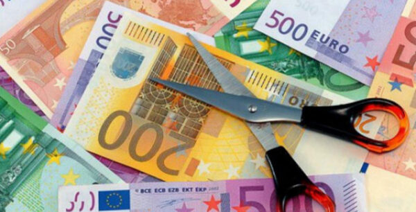 Περικοπές στις συντάξεις: Ποιοι κινδυνεύουν να χάσουν τα περισσότερα χρήματα