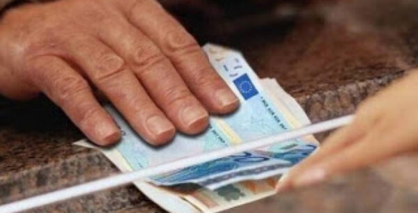 Συντάξεις Απριλίου 2017: Δείτε τις ημερομηνίες πληρωμής για όλα τα Ταμεία