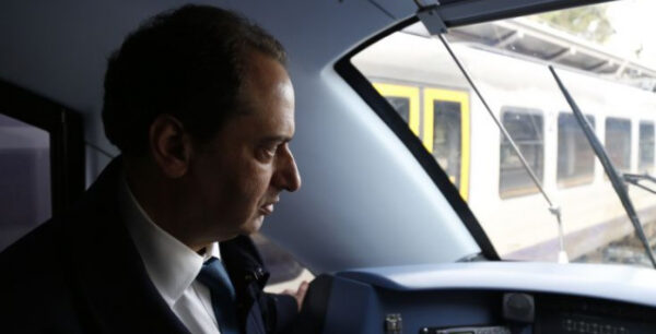 Πειραιάς – αεροδρόμιο σε μόλις 45 λεπτά με ηλεκτροκίνητο τρένο