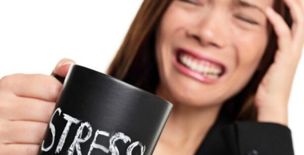 Το στρες μάς παχαίνει – Πώς “διαμορφώνει” το σώμα