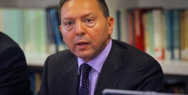 Στουρνάρας: Αν δεν ολοκληρωθεί η β’ αξιολόγηση δεν θα υπάρξει ανάκαμψη