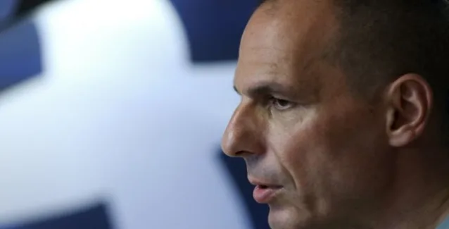 Βαρουφάκης για Γιούνκερ: Δεν ντρέπονται, το λένε και επισήμως